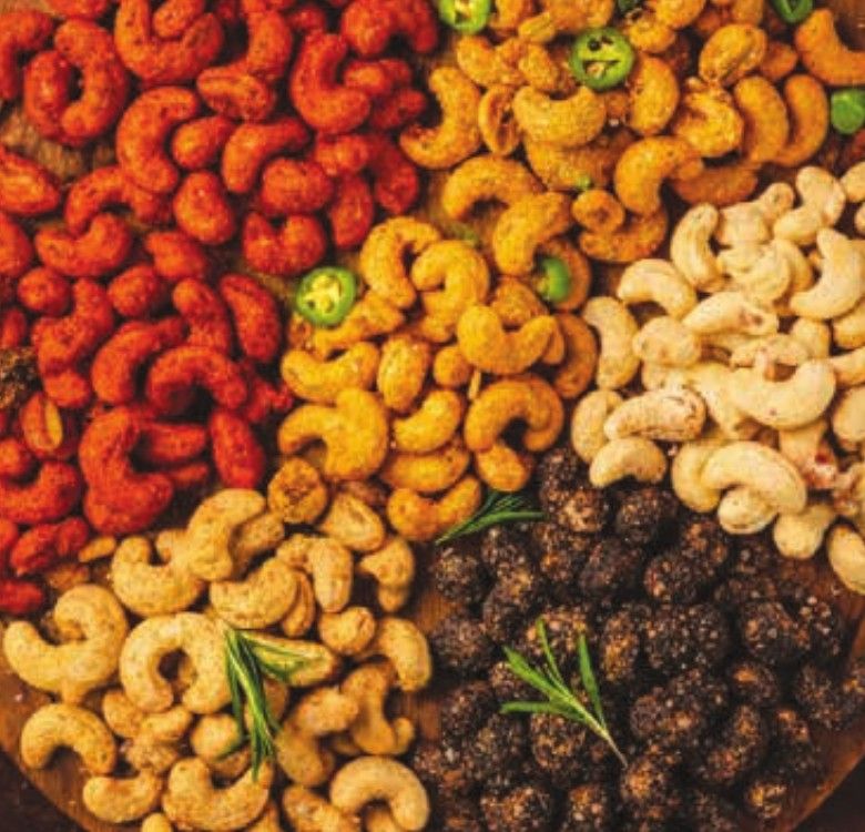 Peri peri, black pepper and salted cashews